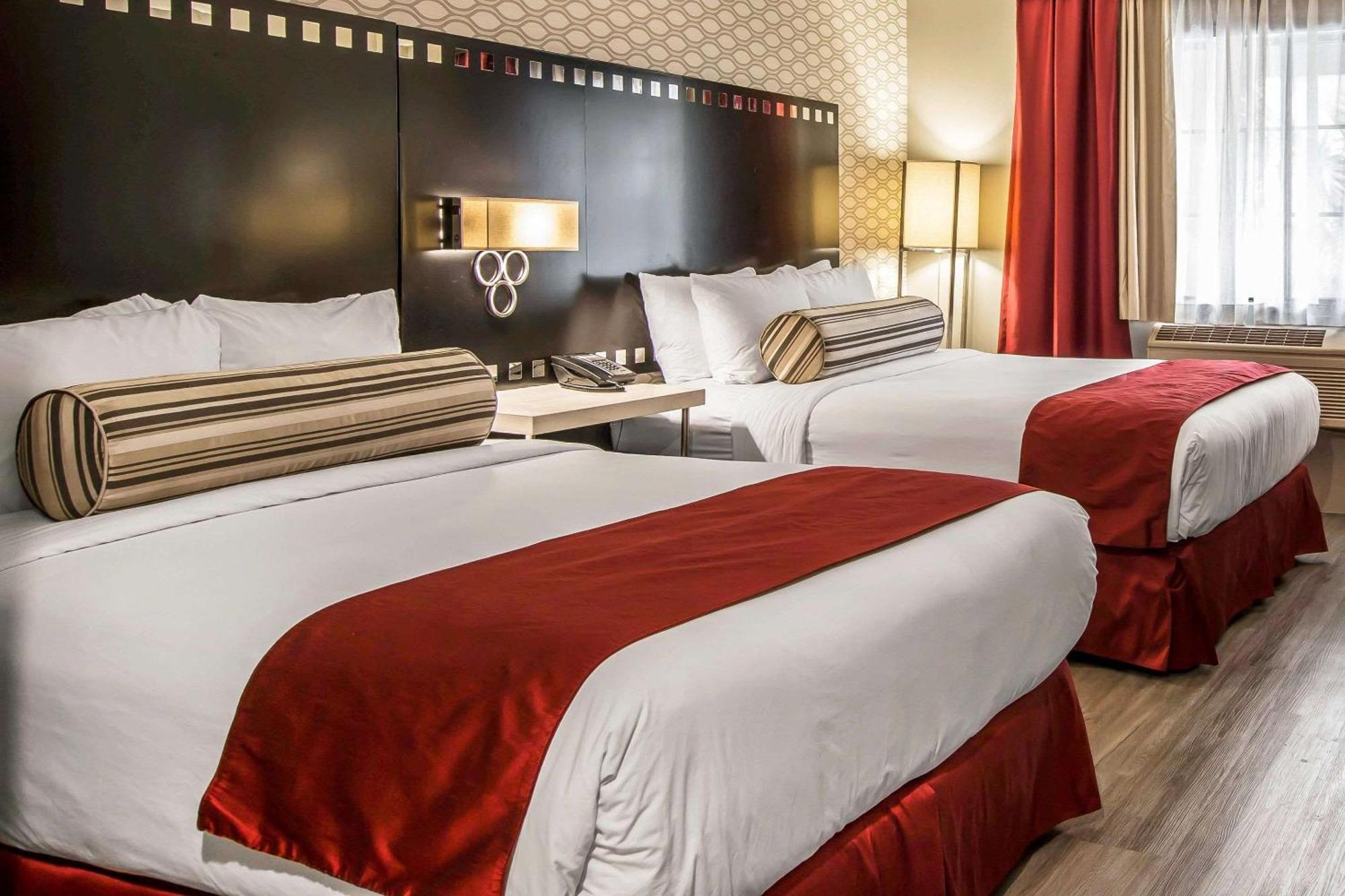 לוס אנג'לס Tilt Hotel Universal-Hollywood, Ascend Hotel Collection מראה חיצוני תמונה